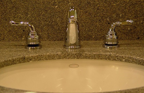 Cle Elum Hotel | Best Western Snowcap Lodge
