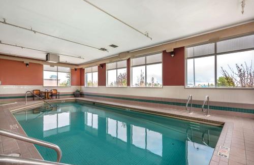 Strathmore Hotel | Best Western Strathmore Inn