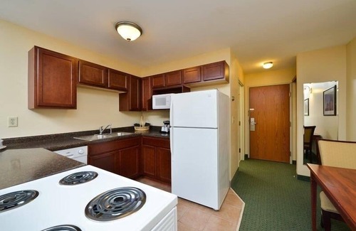 Ashland Hotel | Best Western The Hotel Chequamegon