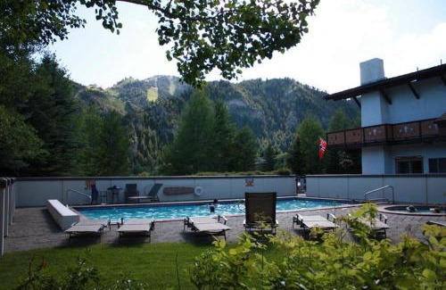 Ketchum Hotel | Best Western Tyrolean Lodge