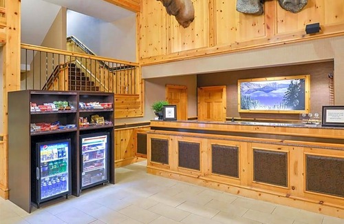Altamont Hotel | Best Western Plus Olympic Inn