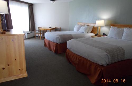 Zion National Park East Entrance Hotel | Best Western East Zion Thunderbird Lodge