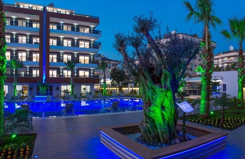Tosmur Belediyesi Apartment | BestHome City 15 VIP is a short walk away from the sandy beach and sea promenade