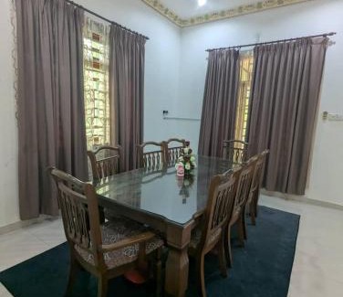 Kampung Gong Mak Som House | BESUT Homestay Hejau 5R3B