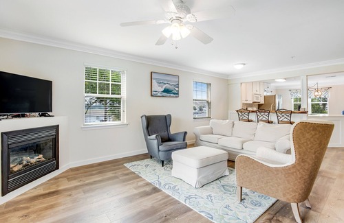 Ocean View Condo | Bethany Bay Dog-Friendly Getaway w/Free WiFi, Shared Pool, & Sports Courts