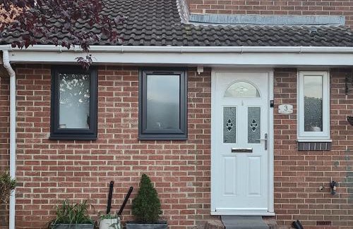 Stockton-on-Tees House | bethel guest Suite