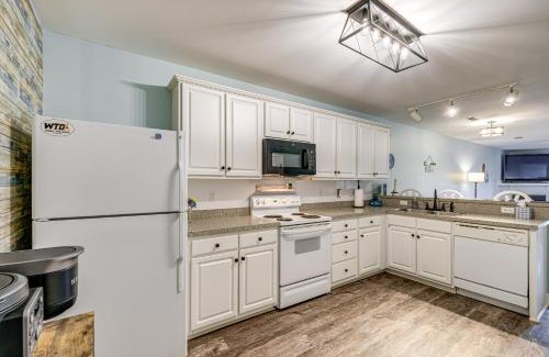 Huddleston Apartment | Better Lake Than Never Huddleston Condo