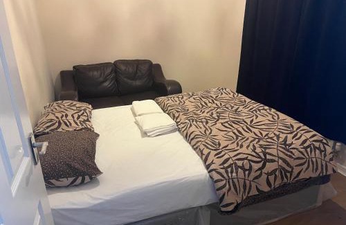 Stockton-on-Tees House | Bettys warm haven