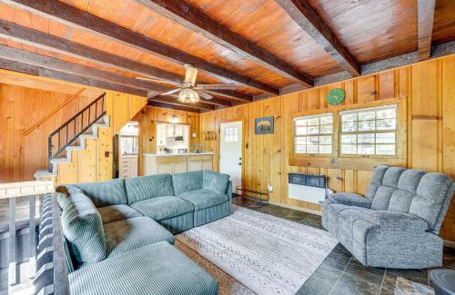 Running Springs House | Between Big Bear and Lake Arrowhead - Cabin with View!