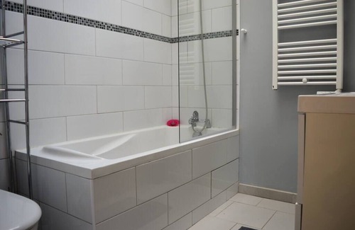 Colombiers-sur-Seulles House | Between land and sea - a home to recharge your batteries