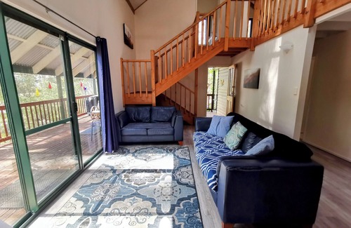 Denmark House | Between Ocean Beach and Town, Close to Wilson Inlet and Trails.