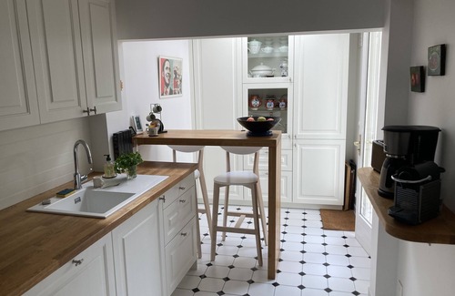 Sevres House | Between Paris and Versailles, charming townhouse Special Olympics