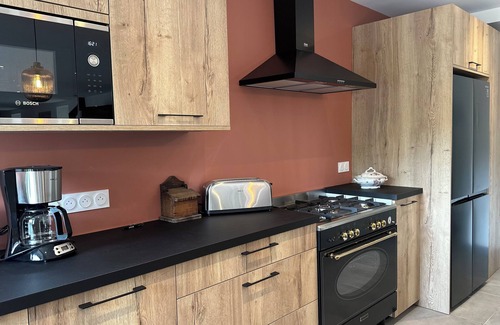 Irodouer House | Between St Malo and Rennes, large 12-bed house Chez Yvonne