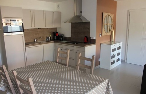 Gerardmer Apartment | Between the lake and town center, 75 m², enclosed parking, terrace, elevator, WIFI