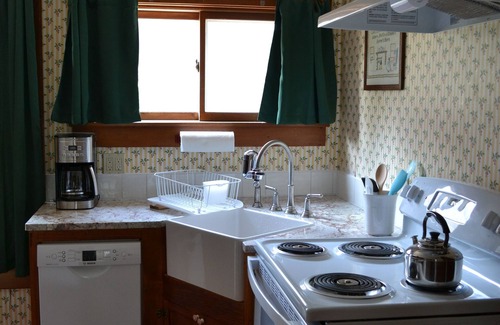 Beulah House | Beulah Vacation Rental - Birdsong Cottage