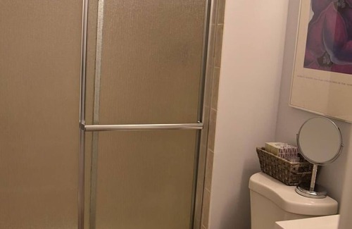 Pimmit Hills Apartment | Beutiful Apartment Located In Falls Church