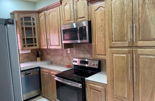 Diego Martin Apartment | *Beverley Manor* Diamond Vale Stunning 2 bedroom apartment
