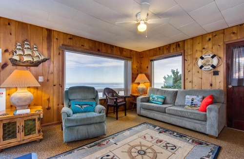 Beverly Beach House | Beverly Beach Whale Lookout