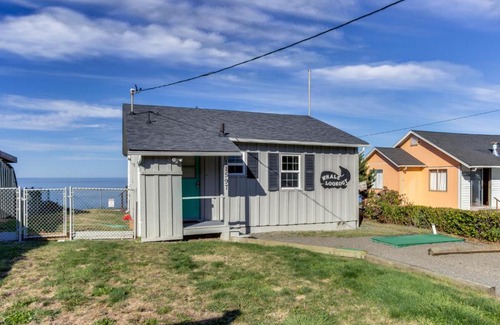 Beverly Beach House | Beverly Beach Whale Lookout