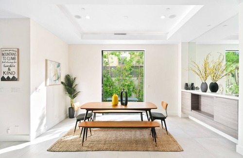 Beverly Grove House | Beverly Hills Luxury 5BR Villa with Pool, Hot Tub, Rooftop Patio & Parking!
