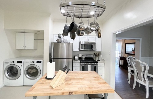 Beverly Hills Apartment | Beverly Hills on Rodeo Drive