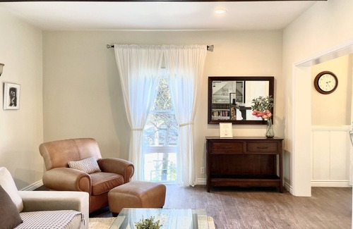 Beverly Hills Apartment | Beverly Hills on Rodeo Drive