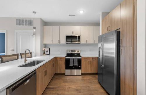 The Gulch Apartment | Beverly Hills Suite Penthouse The Gulch