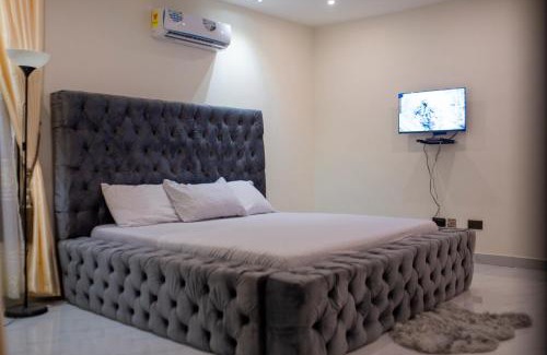 Kumasi Villa | Beverly home