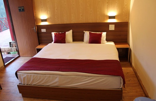 Kanatal Hotel | Beyond Stay Kastura Kanatal