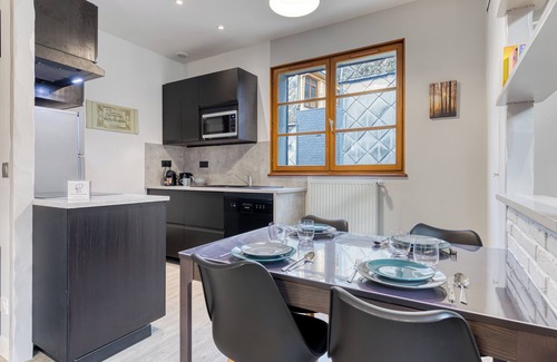 Quartier Vieux Marche-Cathedrale Apartment | Bezuel, votre F3 avec parking en centre ville