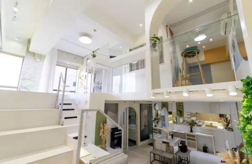 Bonifacio Global City Apartment | BGC RARE 120m2 Golfview 3br Loft with Bathtub&Piano
