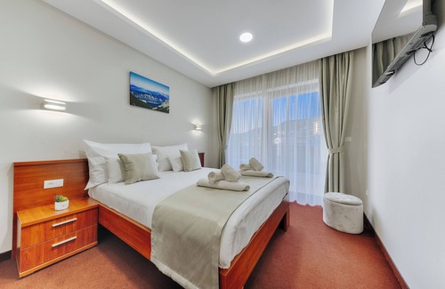 Dobra Voda Hotel | BH Hotel