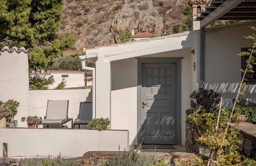 Hydra House | BH306 - C - Room Hydra