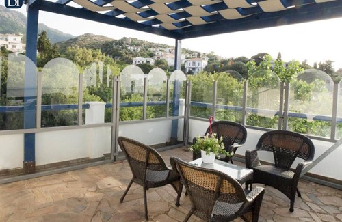 Agios Kirykos House | BH682 - C - Room Ikaria