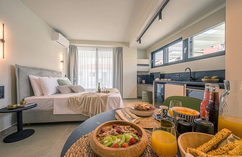 Volos City Centre Apartment | BH962 - C - Suite Volos