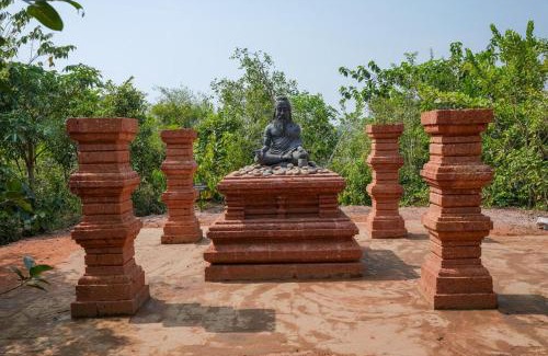 Mathamangalam Hotel | Bhavani Sarvashala - Holistic Wellness, Ayurveda & Physiotherapy Centre