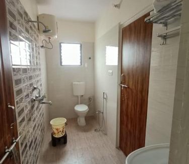Mahmoorganj Apartment | Bhavya Kashi Home Stay