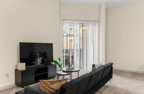 Five Points South Apartment | BHM Haven Awaits Fully Equipped 1Bedroom with Pool