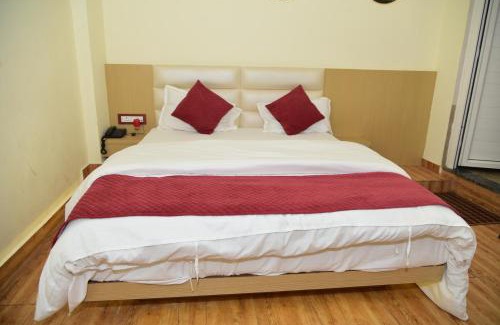 Gorakhpur Hotel | Bhoomi Palace Hotel 2 O and Bella's Bites Restaurant