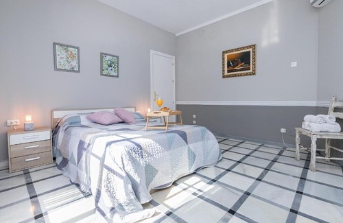 La Trinidad-San Juan y Todos los Santos Apartment | BHost - Trinidad