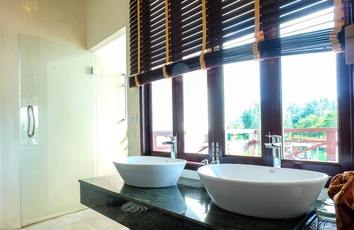 Ko Chang Hotel | Bhu Tarn Koh Chang Resort and Spa