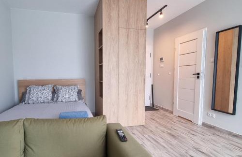 Srodmiescie Apartment | Biała Kamienica 54- Piotrkowska, Manufaktura, ZOO, prywatny parking