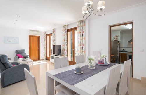 Buger Ski Chalet | Biali - House In Búger. Free Wifi