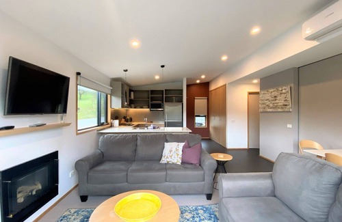 Lake Crackenback Ski Chalet | Bianca Montane - Chalet nestled in Crackenback