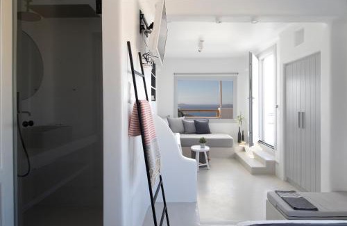 Faros Armenistis Apartment | Biatriza’s summer shelter