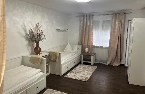 Hasenbergl-Lerchenau Ost Apartment | Bibis Ferienwohnung