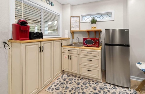 Bid-a-wee Beach House | Bid-A-Wee Beach Home-Private Heatable Pool,Private Beach Access,1 Block to Beach