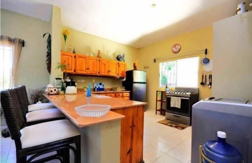 La Mulata House | Bienvenidos a Villa Casa Lucy. Centrally located in the heart of Sosúa