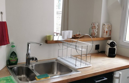 19th Arrondissement Apartment | Bienvenue à Paris 19 :)