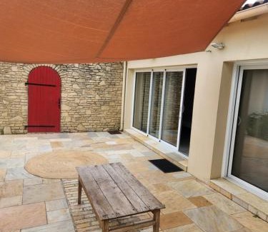 Combrand House | Bienvenue chez nous !